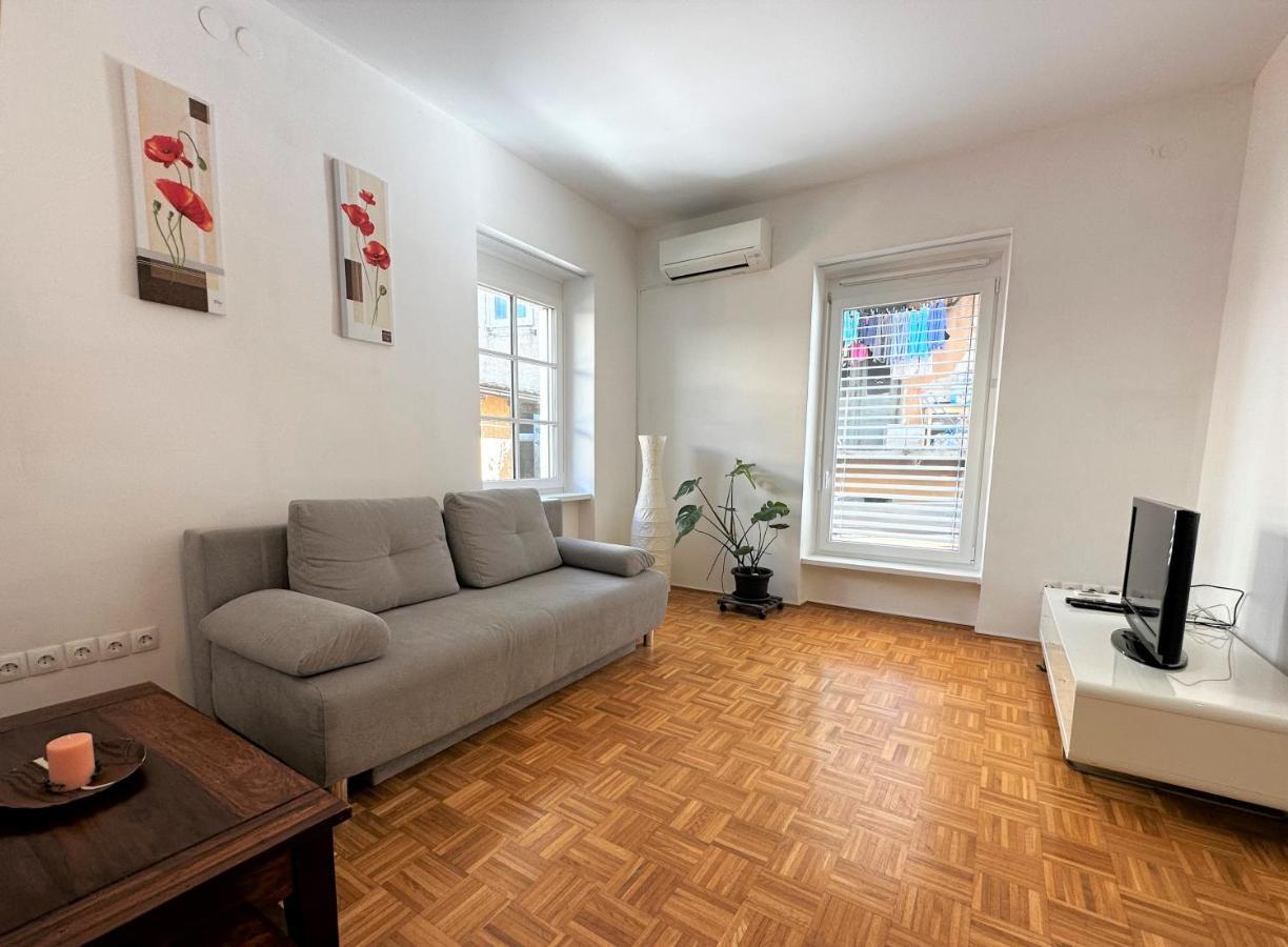Charming Starry Night Apartment Ljubljana Ngoại thất bức ảnh